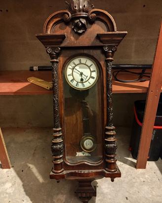 orologio a pendolo da parete antico