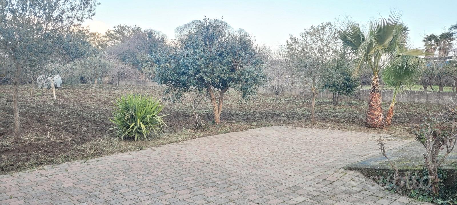 Terreno Viagrande - Vista 4