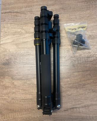 Cavalletto fotografico National Geographic NGTR002