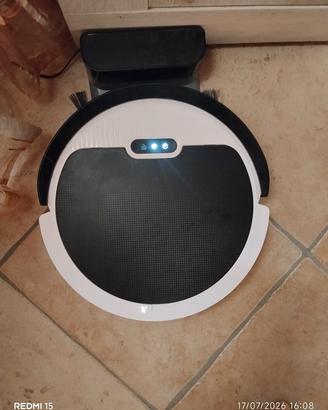 robot aspirapolvere e lavapavimenti 