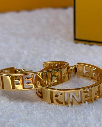 orecchini fendi a cerchio