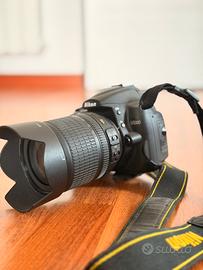 NIKON D5000 - 18-105mm