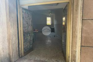 NEGOZIO A MAGLIANO SABINA