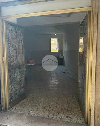 NEGOZIO A MAGLIANO SABINA