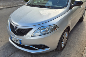 Vendita lancia ypsilon
