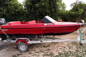 Motoscafo Motore nuovo 40cv NO Patente