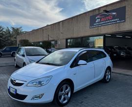 Opel Astra 1.4 100CV Sports Tourer Cosmo