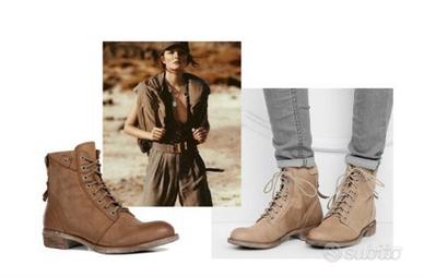 Stivaletti NeroGiardini in Pelle Scamosciata – Tau