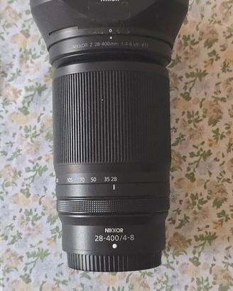 Obiettivo Nikon Z per mirrorless 28 400