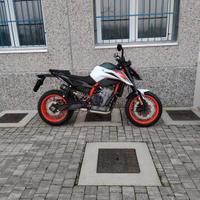 DUKE 890 R 2021 15.000KM 