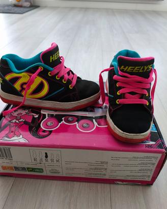 scarpe a rotelle