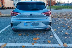  Mitsubishi Colt ibrida 