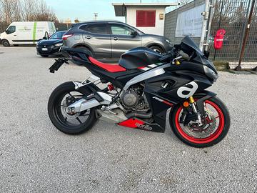 Aprilia rs 660
