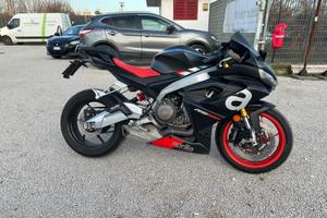 Aprilia rs 660