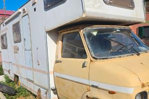 Camper d'epoca Bedford