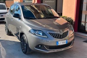 Lancia Ypsilon 1.0 Hybrid 2022 OK NEOPATENTATI