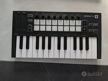 controller midi NOVATION MK3
