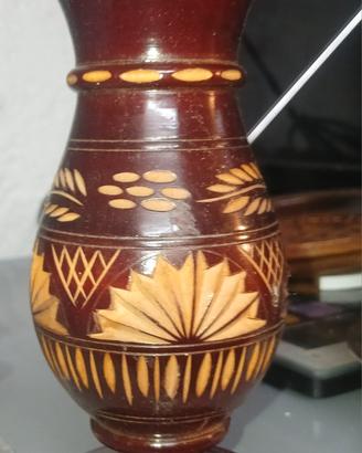vasetto in legno decorato