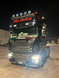 Trattore per semirimorchio