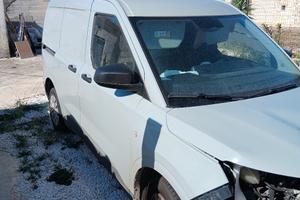 Furgone incidentato