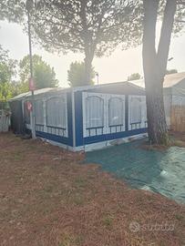 Roulotte stanziale con veranda attrezzata 