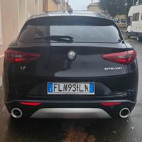 StelvioQ4  business turbodiesel AT8 210 cavalli   