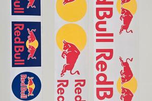 adesivi red bull