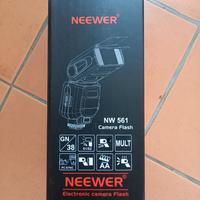Camera flash NEEWER