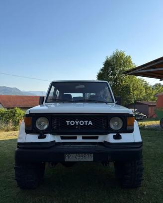 Fuoristrada Toyota