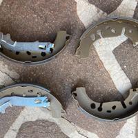 Ganasce freni a tamburo posteriori brembo
