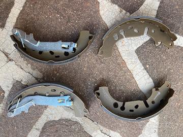 Ganasce freni a tamburo posteriori brembo