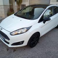 FORD FIESTA 1.2 60cv BLACK&WHITE