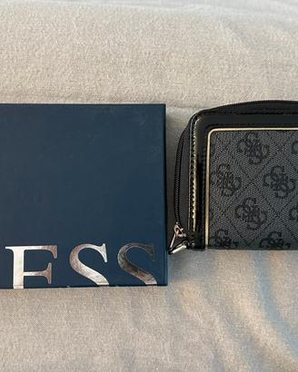 Portafoglio donna guess