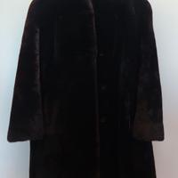 Pelliccia ecologica nera