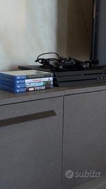 PLAYSTATION 4 PRO 1TB+ 4 giochi