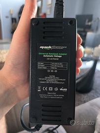 carica batteria per portatile universale 