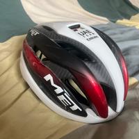 Met trenta UAE TEAM EMIRATES