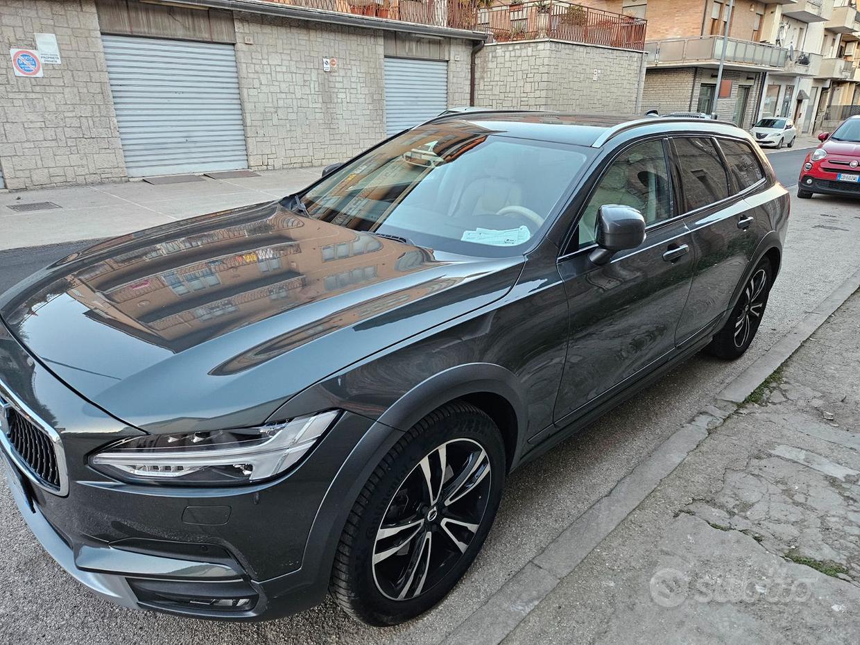 VOLVO V90 VROSS COUNTRY MY 2019