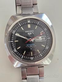 Seiko  5