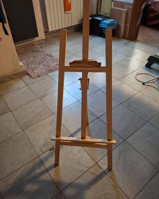Cavalletto da pittura a treppiede