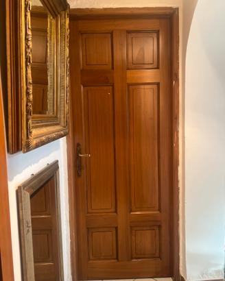 Porta da interno in vero legno massiccio