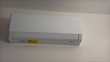 Climatizzatore macchina interna+ esterna 12000 btu