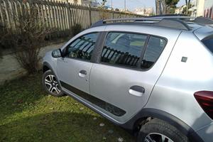 Dacia Sandero Steepway Anniversary 