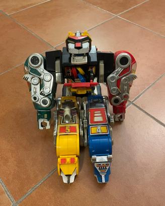 Robot voltron