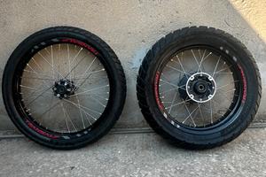 Ruote completi Honda Transalp 750 / Africa Twin