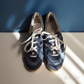 Tod’s sneakers blu navy in pelle scamosciata