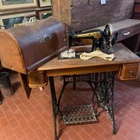 Macchina da cucire singer