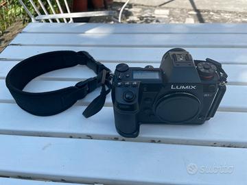 fotocamera Lumix S1R