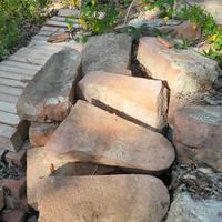 Mattoni per aiuole tondi.