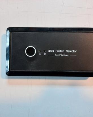 COMMUTATORE USB HUB 2 IN 4 OUT PER COLLEGARE 4 STA